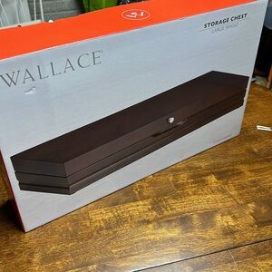 New in box Wallace large single storage chest service for 16 Dark walnut finish